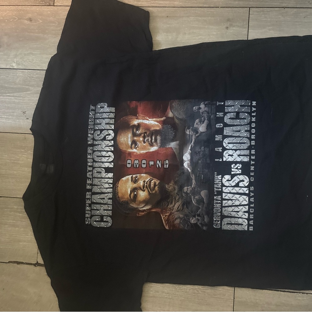 Davis vs roach Short Sleeve Graphic Tee